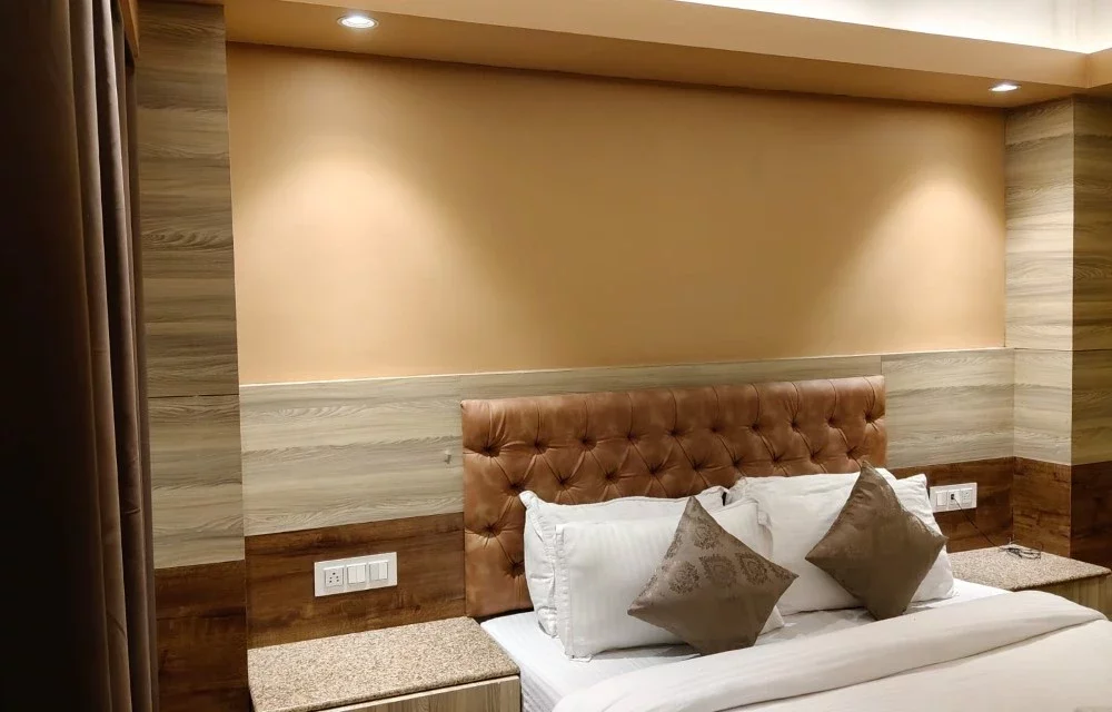 ROOMS_NAME Image