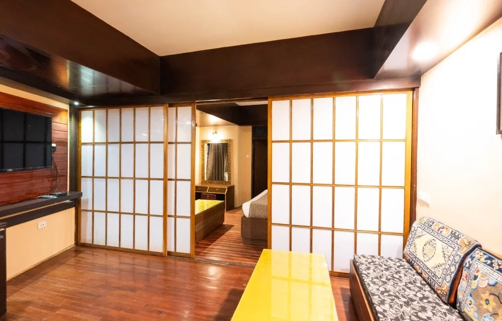 ROOMS_NAME Image